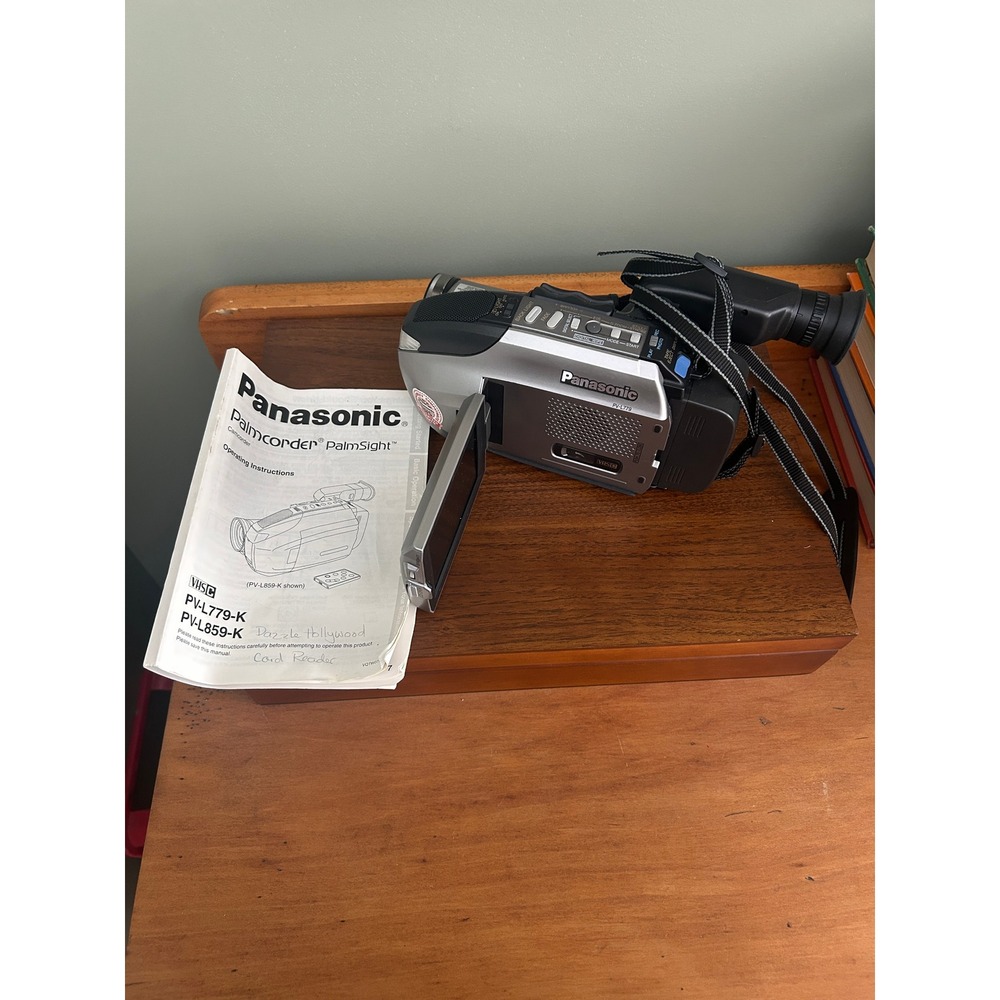 Panasonic Palmcorder PalmSight PV-L779 VHS-C Camcorder Bag Manual NOT TESTED - Picture 6 of 14